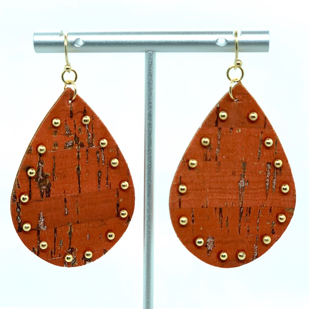 Cork water drop earrings